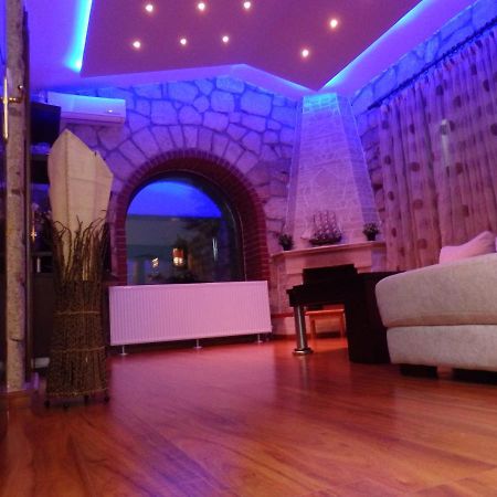 Villa George Afytos Exterior foto